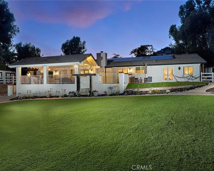 40630 Calle Torcida, Temecula