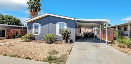 995 Santa Teresa Way, Hemet
