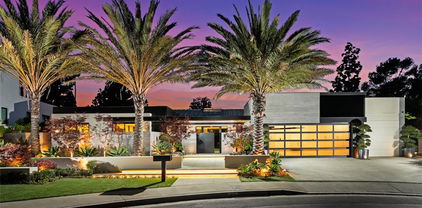 15 Torrey Pines Lane, Newport Beach