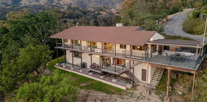 2425 E Wildwood Canyon Drive, Glendora