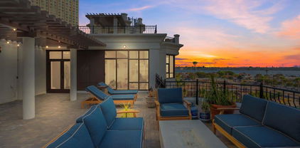 700 W Harbor Dr Unit 705, Downtown