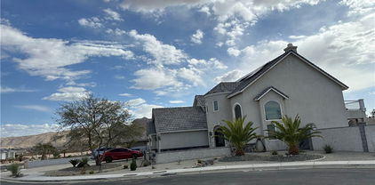 11238 Lindsay Lane, Apple Valley