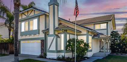 21992 Hoi Circle, Lake Forest