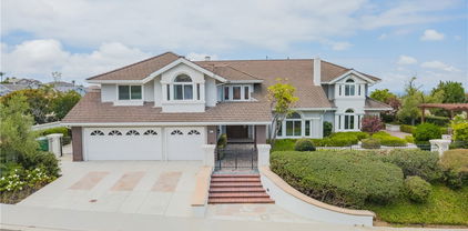 111 Hillcrest, Irvine