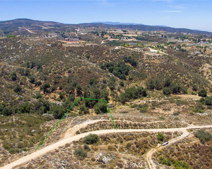 Calle Breve, Temecula