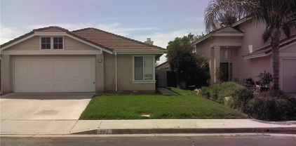 867 Sweetpea Street, Hemet