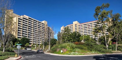 24055 Paseo Del Lago Unit 812, Laguna Woods