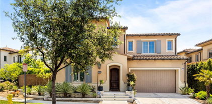 49 Shadybend, Irvine