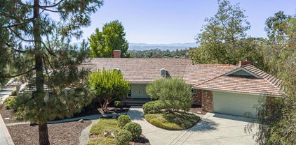 145 Yucca Road, Fallbrook