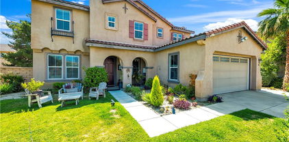 1048 Paintbrush Trail, Hemet