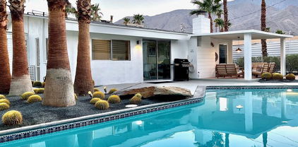 444 E Glen Circle, Palm Springs