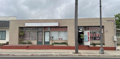 1025 E Valley Parkway, Escondido