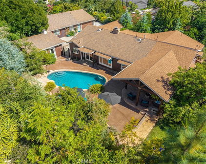5121 E Lomita Avenue, Orange