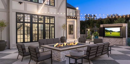 16770 Via De Los Rosales, Rancho Santa Fe