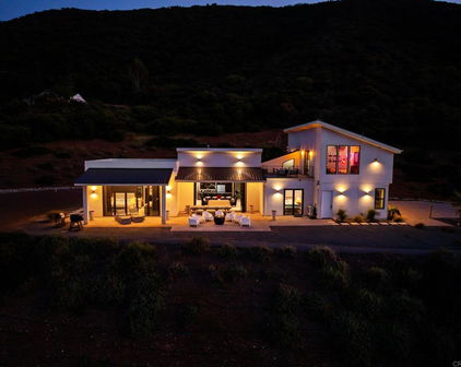 42950 Ivy Street, Murrieta