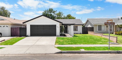 14871 Pinehaven Road, Irvine