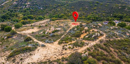 17 Calle Natalia, Murrieta