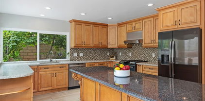 26451 Via Juanita, Mission Viejo