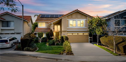 4 Kara W, Irvine