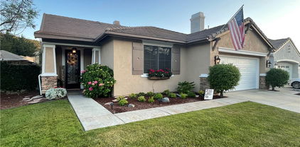 27665 Bottle Brush Way, Murrieta