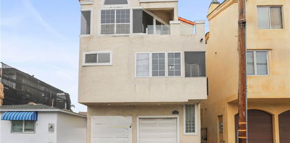 16778 Bayview Drive Unit B, Huntington Beach