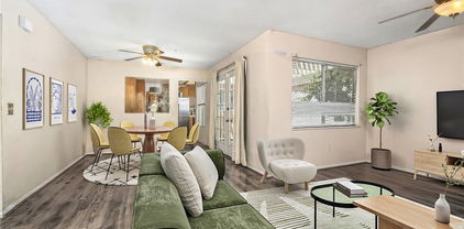 2820 W Devonshire Avenue, Hemet