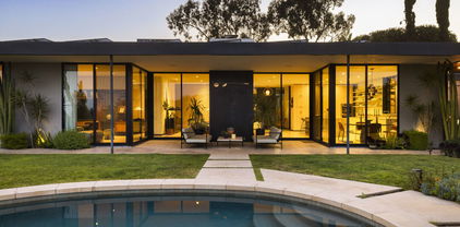 3306 Deronda Drive, Los Angeles