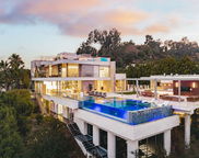 1460 Laurel Way, Beverly Hills image