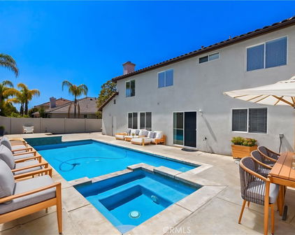 26054 Pine Street, Murrieta