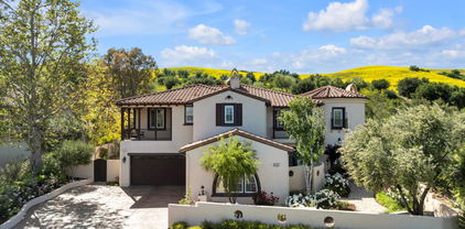 5715 Calais Court, Calabasas