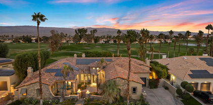 352 Crest Lake Drive, Palm Desert