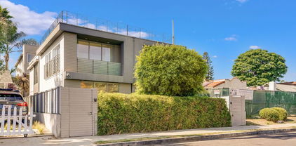 809 Brooks Avenue, Venice