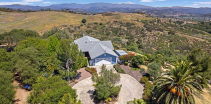 5221 Olive Hill Road, Fallbrook