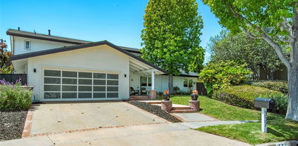 337 Cherry Tree Lane, Newport Beach