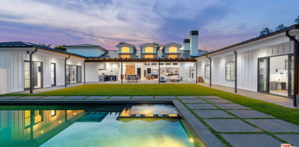 6530 Zuma View Place, Malibu