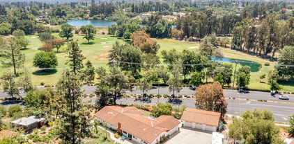 75 Vista Lago Drive, Simi Valley