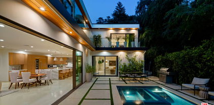 1884 Laurel Canyon Road, Los Angeles