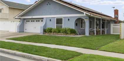 805 W Brentwood Avenue, Orange