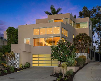 2885 Fallbrook Ln, Clairemont/Bay Park