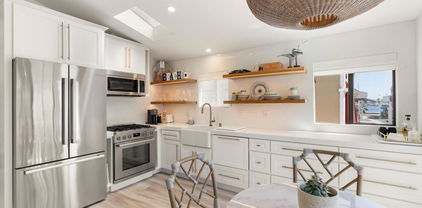 37 El Paseo Street, Newport Beach