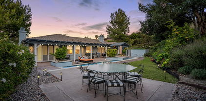775 Parmenter Avenue, Thousand Oaks
