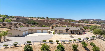 39597 Calle Escalona, Temecula