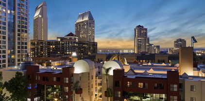 645 Front Street Unit 806, Downtown