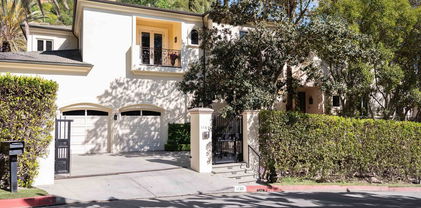 1160 Chantilly Road, Los Angeles