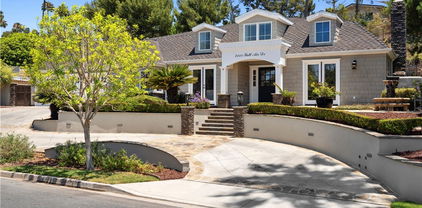 2111 Salt Air Drive, North Tustin