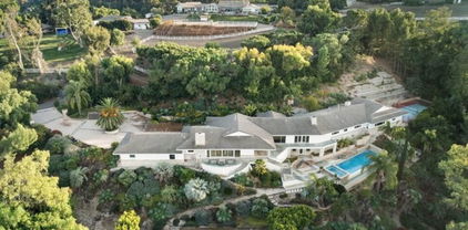 2 Pine Tree Lane, Rolling Hills