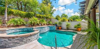 46382 Lone Pine Drive, Temecula