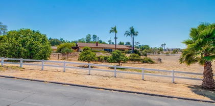 6411 Via De La Reina, Bonsall