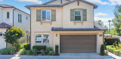 16 Sage, Lake Forest