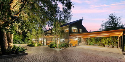 20605 Cheney Drive, Topanga
